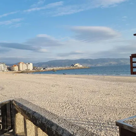 Holiday home Apartment-sleeps5-parking-petfriendly